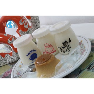 Hộp 12 Hủ sữa chua thuỷ tinh 100ml in hình ngộ nghĩnh ngẫu nhiên