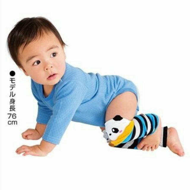 Bảo vệ đầu gối bé