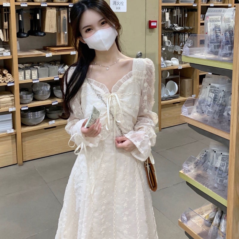Đầm Chiffon Cổ Chữ v Họa Tiết Thêu Ren Phong Cách Pháp Thanh Lịch Thời Trang Xuân Hè Hàng Mới 2022