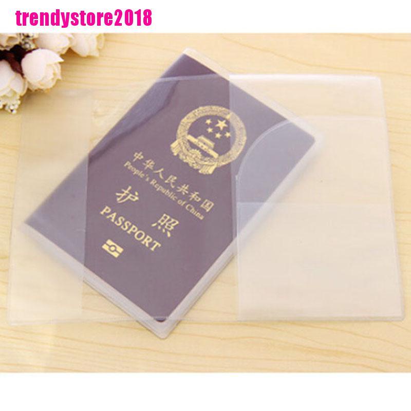Vỏ Bọc Hộ Chiếu Bằng Nhựa Trong Suốt