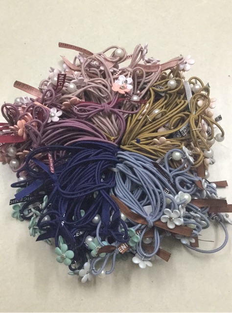 3 dây buộc tóc - có 4 kiểu / cặp tóc