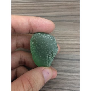 Thuỷ tinh núi lửa viên tròn