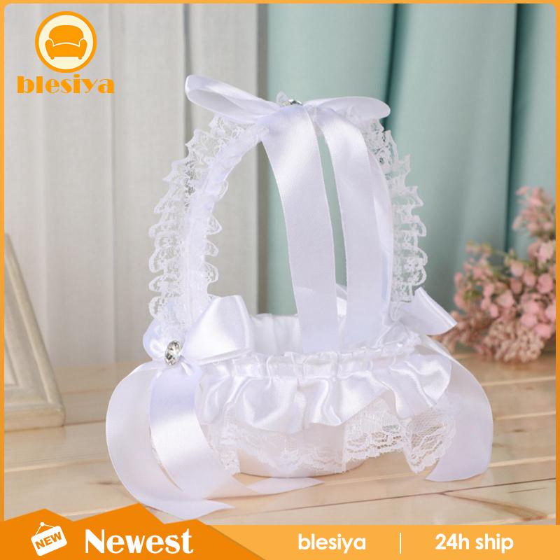 Giỏ Hoa Cưới Lãng Mạn Tinh Tế Cho Cô Dâu