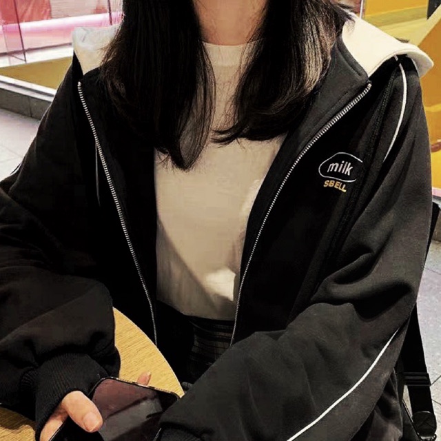 Áo khoác Nỉ MILK UNISEX