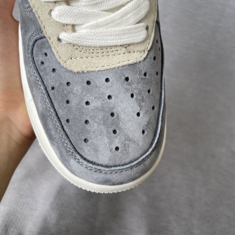 Af1 xám lông chuột da lộn SC, full box bill ảnh thật tự chụp, đế khâu chỉ đỏ