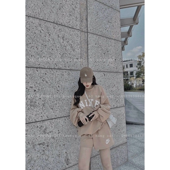 Set bộ thể thao màu nude