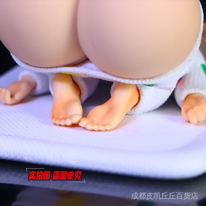 Mô Hình Nhân Vật Shin-Chan Đang Ngủ Hàng Ngày Sáng Tạo