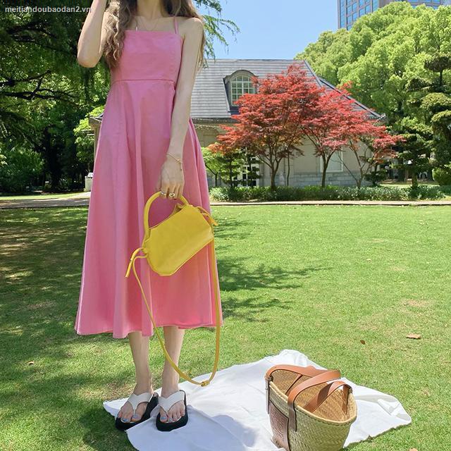 Đầm hai dây độc đáo phong cách phương Tây thời trang mùa hè cho nữ