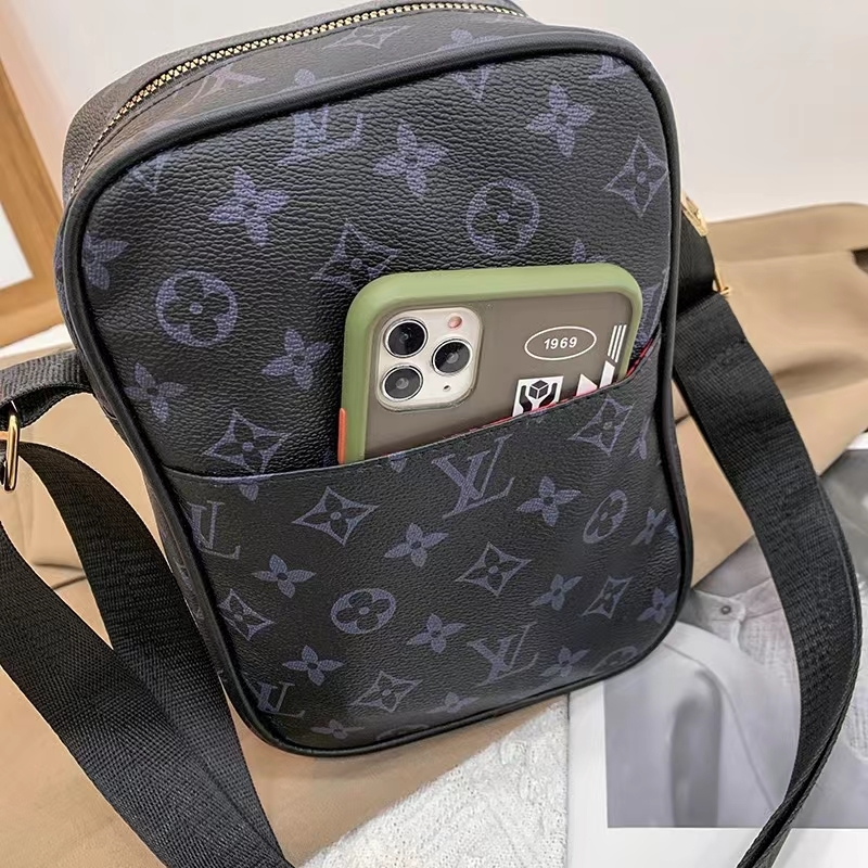 Túi Đeo Chéo Chất Liệu Da Cao Cấp Thiết Kế Đơn Giản Thời Trang Dành Cho Nam | BigBuy360 - bigbuy360.vn