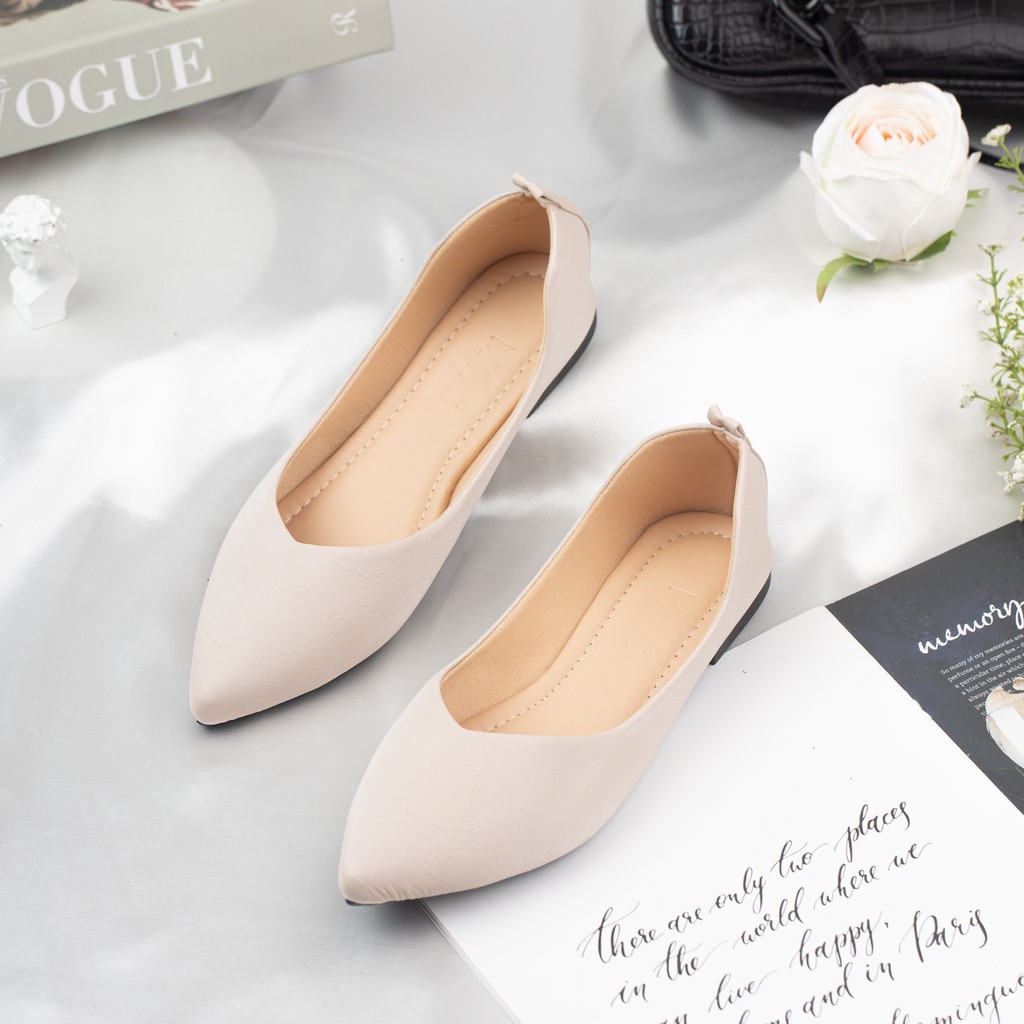 [Mã FATHANG5 giảm 10K đơn 50K] Giày búp bê lụa phong cách basic MWC NUBB- 2204 | BigBuy360 - bigbuy360.vn