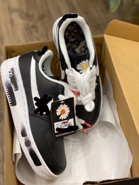 Giầy ni.ke foce gd hoa cúc