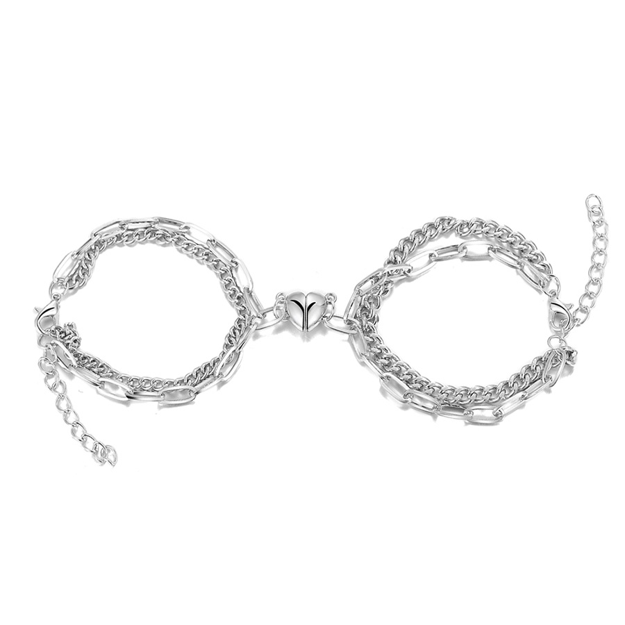 Set 2 vòng tay 17KM mặt hình trái tim có nam châm màu bạc thời trang cho cặp đôi