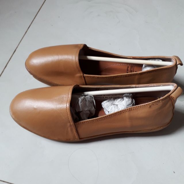 Giày Hush Puppies