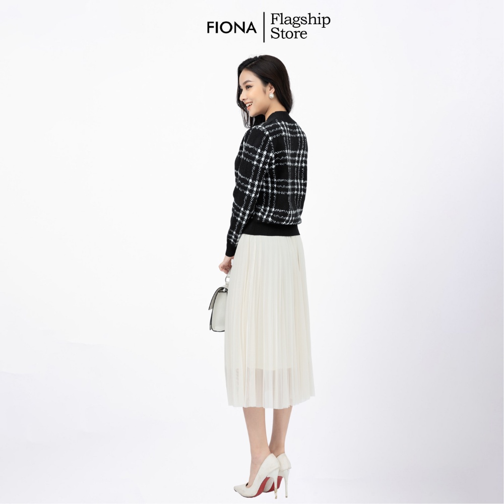 Áo khoác len nữ cổ tim FIONA, áo khoác nữ cardigan ngắn họa tiết kẻ F851423