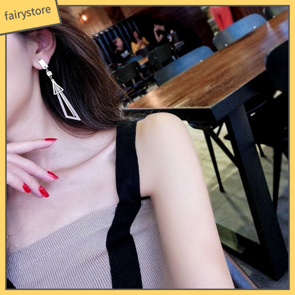 Bông tai dáng dài mặt hình tam giác cho nữ