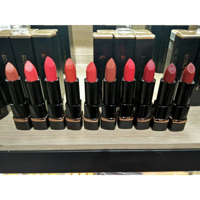 Son Ecole Shine Black Lipstick