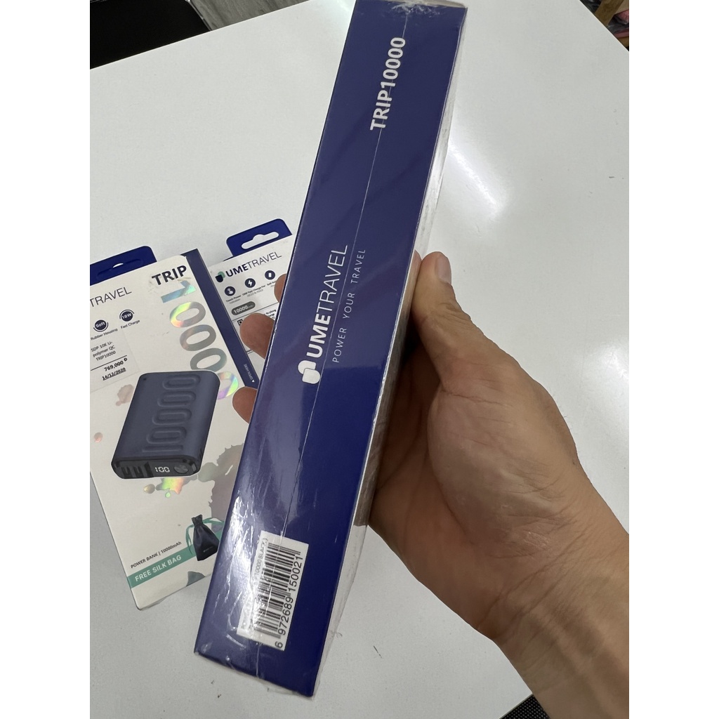 Pin sạc dự phòng UmeTravel 10000mAh TRIP10000 Quick Charge - Chính hãng - Sạc cùng lúc 3 điện thoại tiện lợi