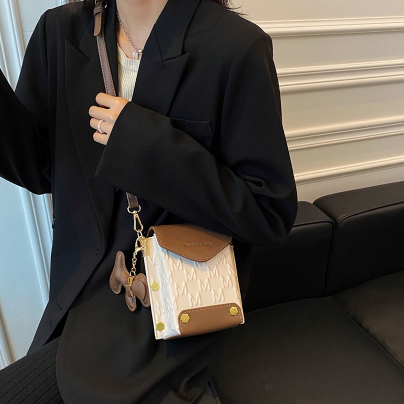 Túi Đeo Vai Mini Hình Vuông In Họa Tiết Chữ Thời Trang Cho Nữ