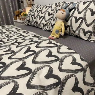 Bộ Chăn Ga Gối Cotton Poly Mẫu Tim Đen