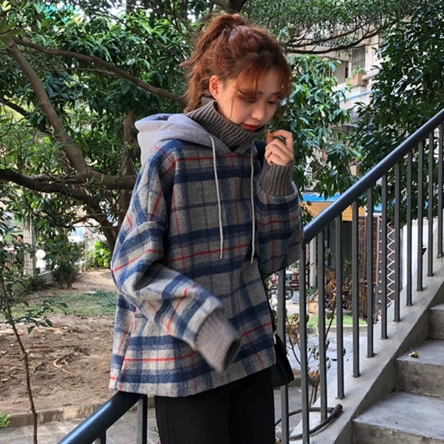 - Áo hoodie phối len