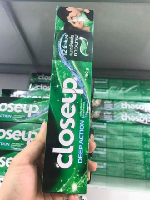 KEM ĐÁNH RĂNG CLOSEUP 160G THÁI LAN