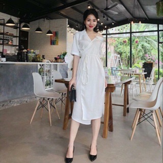 Váy trắng lệch vai đính ngọc
