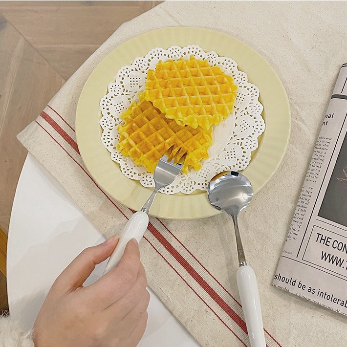 Muỗng, Đũa, Nĩa Tay Cầm Hình Con Vịt Và Cây Hành Ducky Spoon