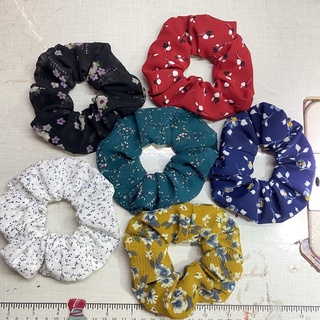 Cột tóc scrunchies hoa nhí hoa nhỏ ms C01