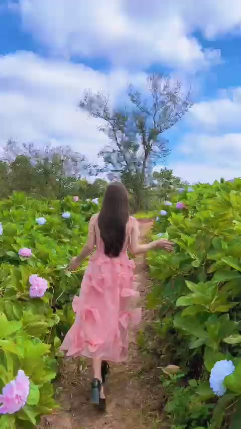 [Maxi] Đầm maxi đi biển dự tiệc sang trọng 2 màu -Maxi Ngọc Lan | BigBuy360 - bigbuy360.vn