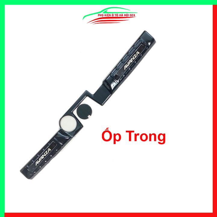 Ốp chống trầy cốp Avanza 2022-2023 thép không gỉ vân Titan chống trầy bảo vệ xe