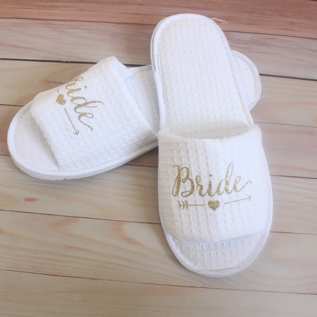 Dép Lê Hở Ngón Màu Trắng Thời Trang Dành Cho Cô Dâu