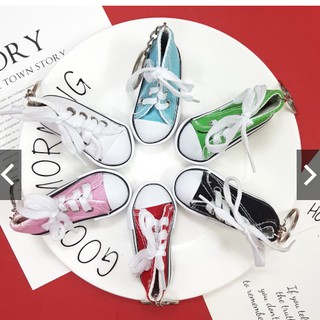 Móc Khóa Giày Converse