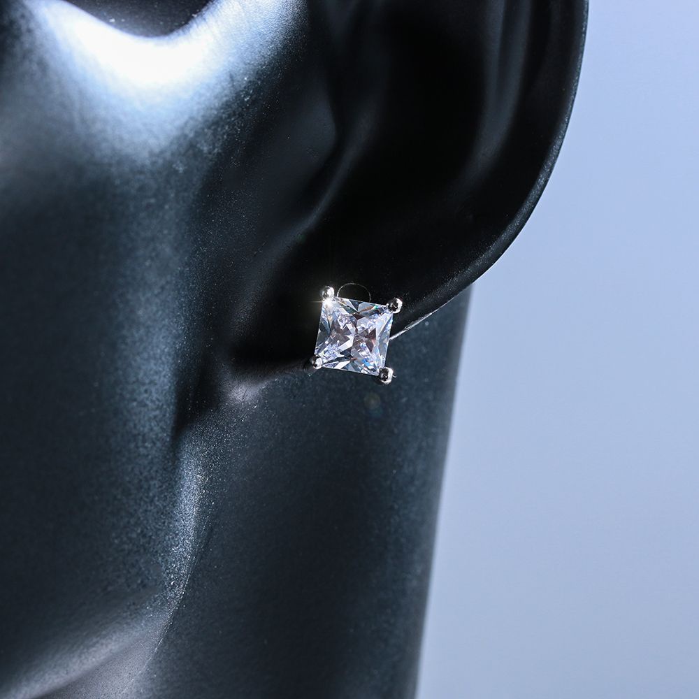 Bông tai đính đá zircon trắng mặt vuông phong cách thời thời trang cho nam nữ