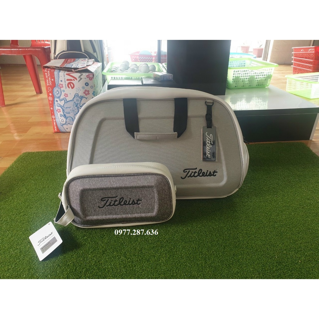 Túi cầm tay golf Titleist nhỏ gọn chống nước có quai cầm tiện lợi đựng đồ dùng cá nhân CT005