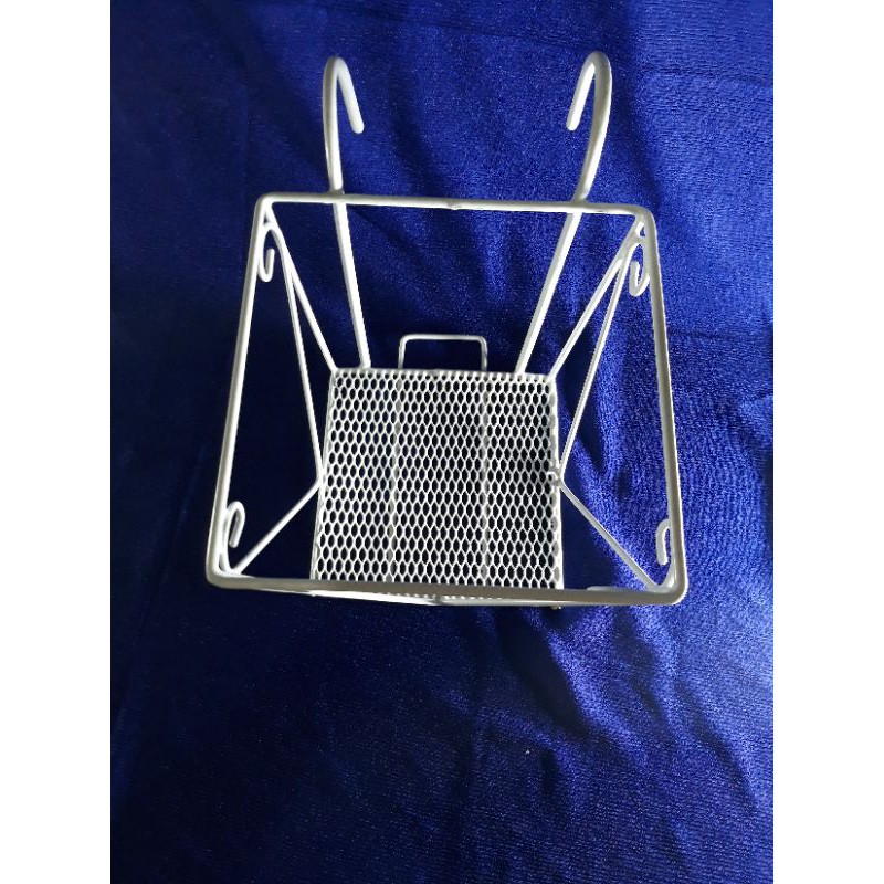 Khung Vuông Sắt 25*25Cm Treo Ban Công Trồng Hoa Cây