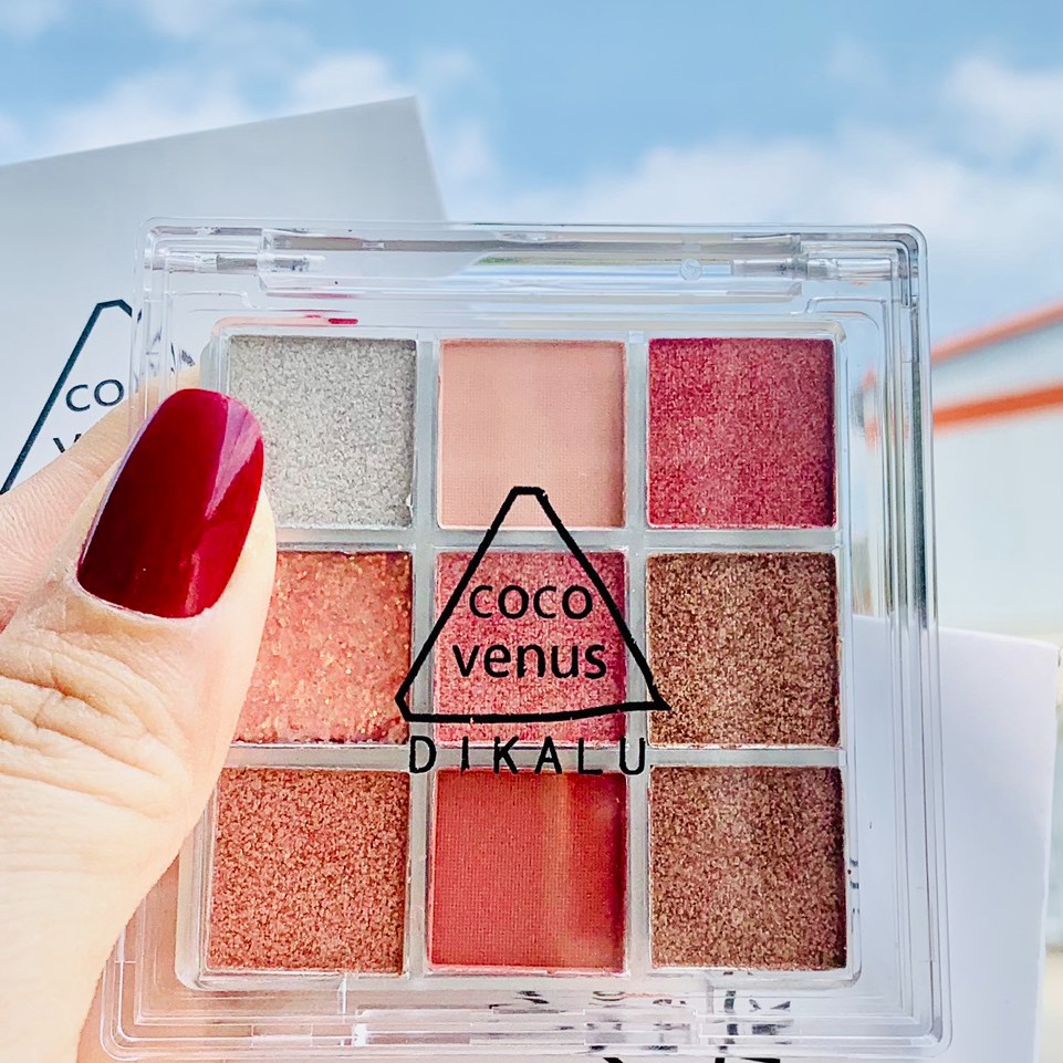 Phấn mắt nhũ COCO VENUS - DIKALU - 9 ô | BigBuy360 - bigbuy360.vn