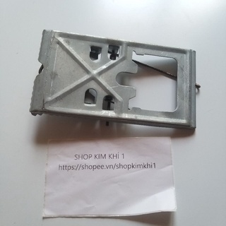Cạm bẫy chuột răng cưa