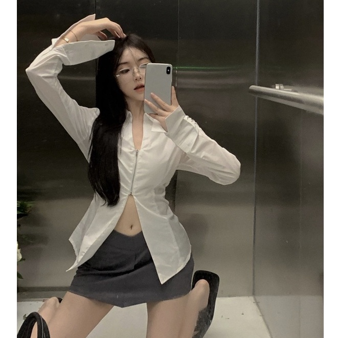 QKOOLE Áo sơ mi  tay dài cổ chữ V phối khóa kéo thời trang Hàn Quốc cho nữ