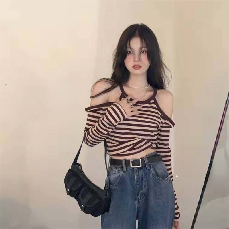 Áo Kiểu Trễ Vai Họa Tiết Kẻ Sọc Thời Trang Mới 2022 Cho Nữ