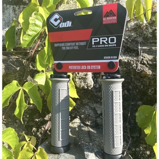 Tay nắm xe đạp ODI Pro