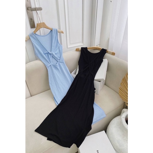 Đầm Midi body xẻ tà cutout lưng xoắn