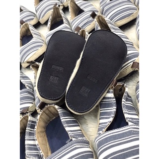 Slipon kẻ HM cho bé