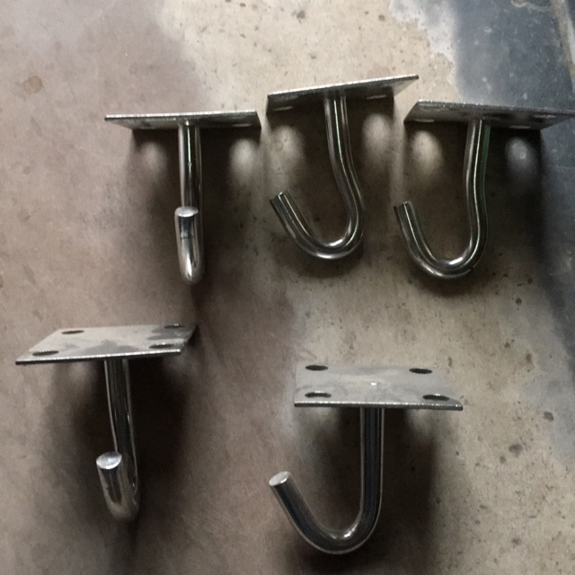 Móc quạt INOX có bản mã