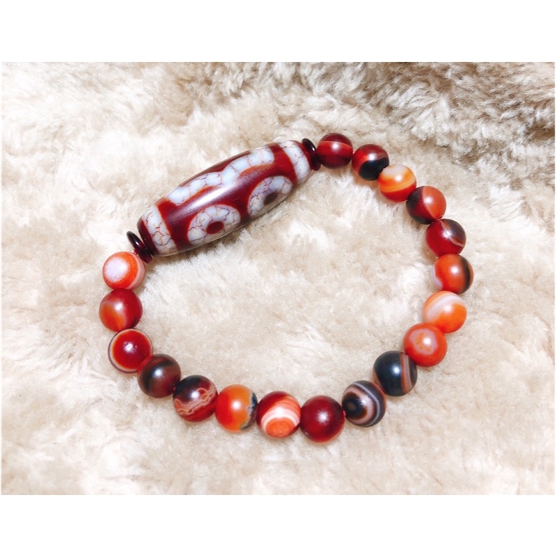 Vòng tay dzi 3 mắt