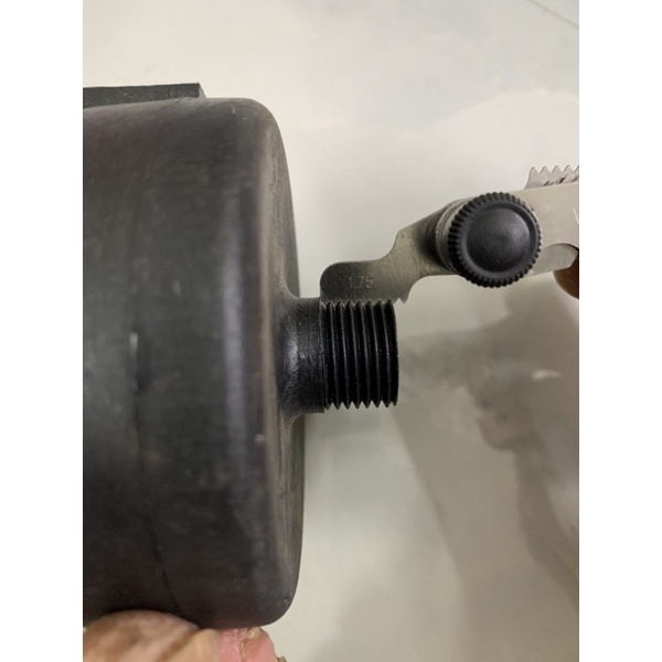 Lọc gió nhựa chân ren 16mm, 20mm