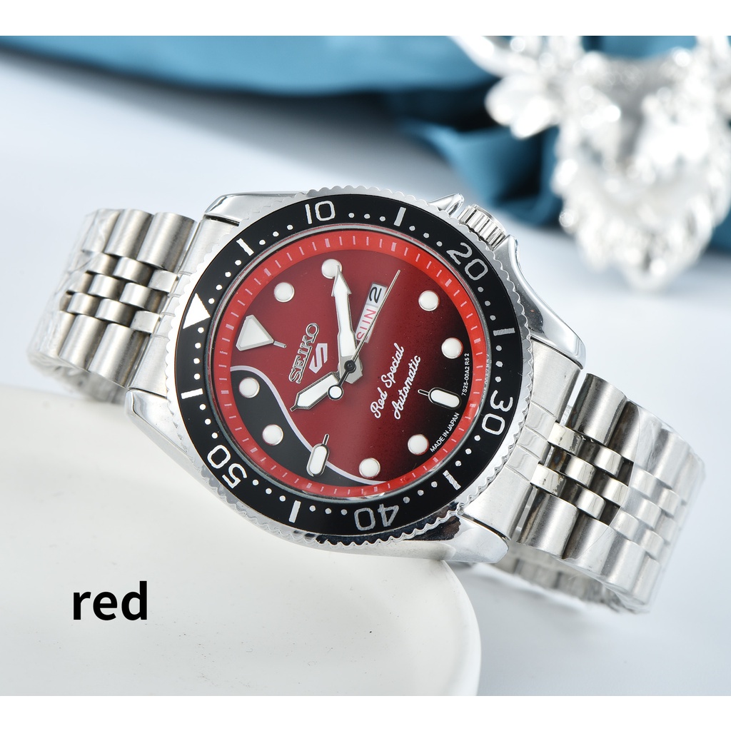 Đồng Hồ Thể Thao Seiko 5 Spe83K1 SRPE83 Phiên Bản Giới Hạn
