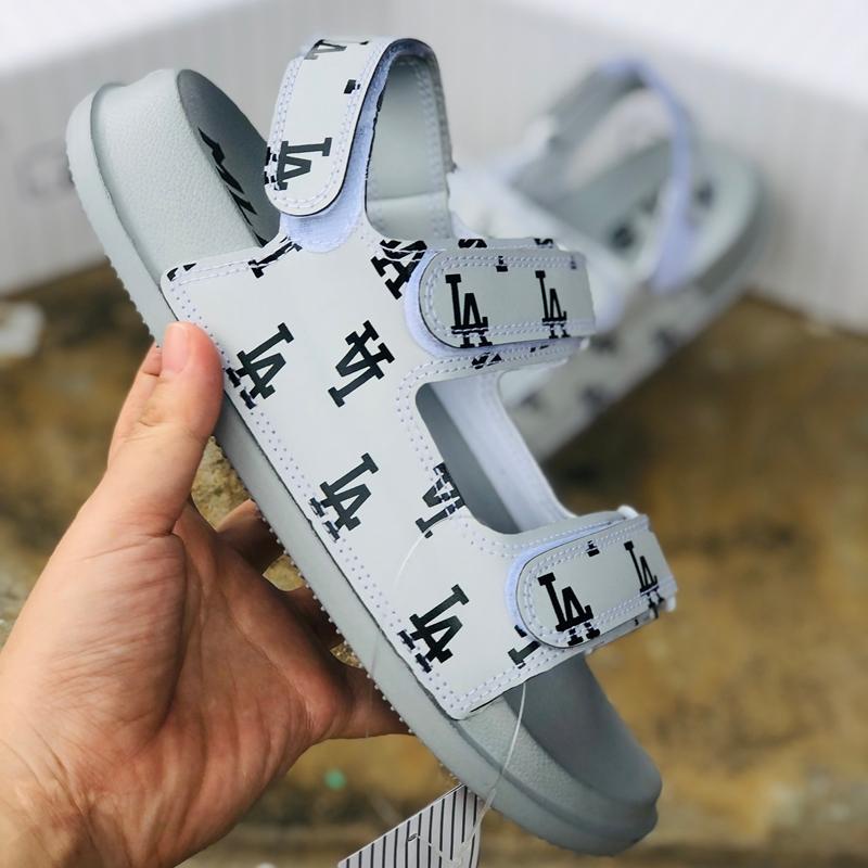 Giày Sandal 𝐌𝐋𝐁 ❤️FREESHIP + Hộp + Lùi 1 size❤️ xăng đan mlb LA thể thao nam nữ - đế api bền và bám tốt- màu xám