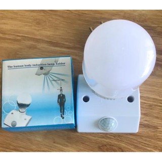 Đuôi đèn cảm ứng chuyển động