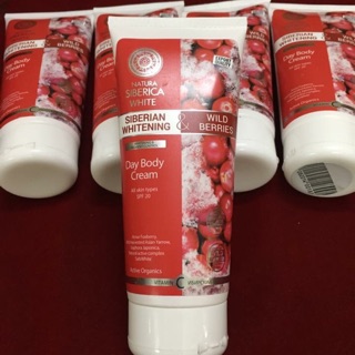 KEM DƯỠNG TRẮNG DA BODY CREAM BAN NGÀY NATURA SIBERICA