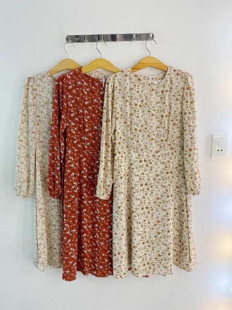 Đầm hoa nhí xinh Halenn Dress tay dài chất váy voan có lót lớp váy có dây buộc eo xinh nhẹ dễ mix